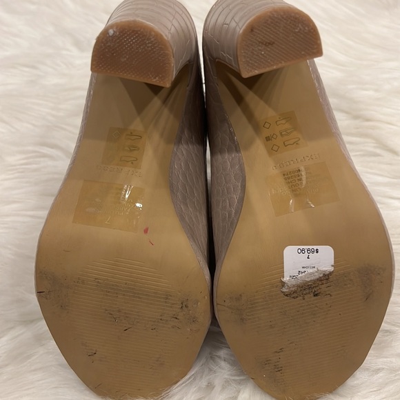 Express Slide Heels - Picture 5 of 9